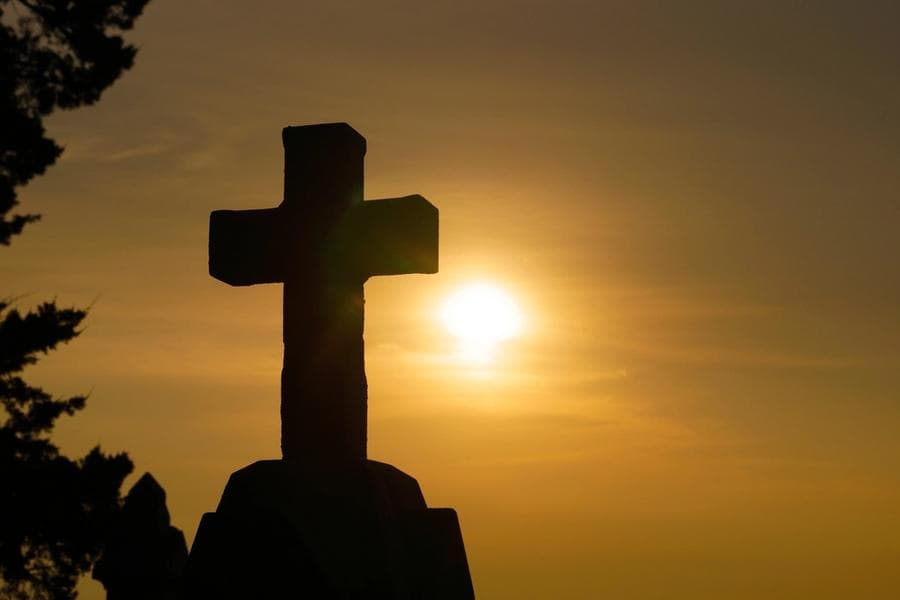 Free silhouette cross sunrise image
